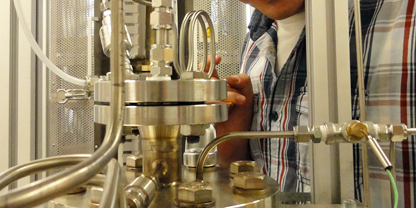 Towards page "Permeation test bench
