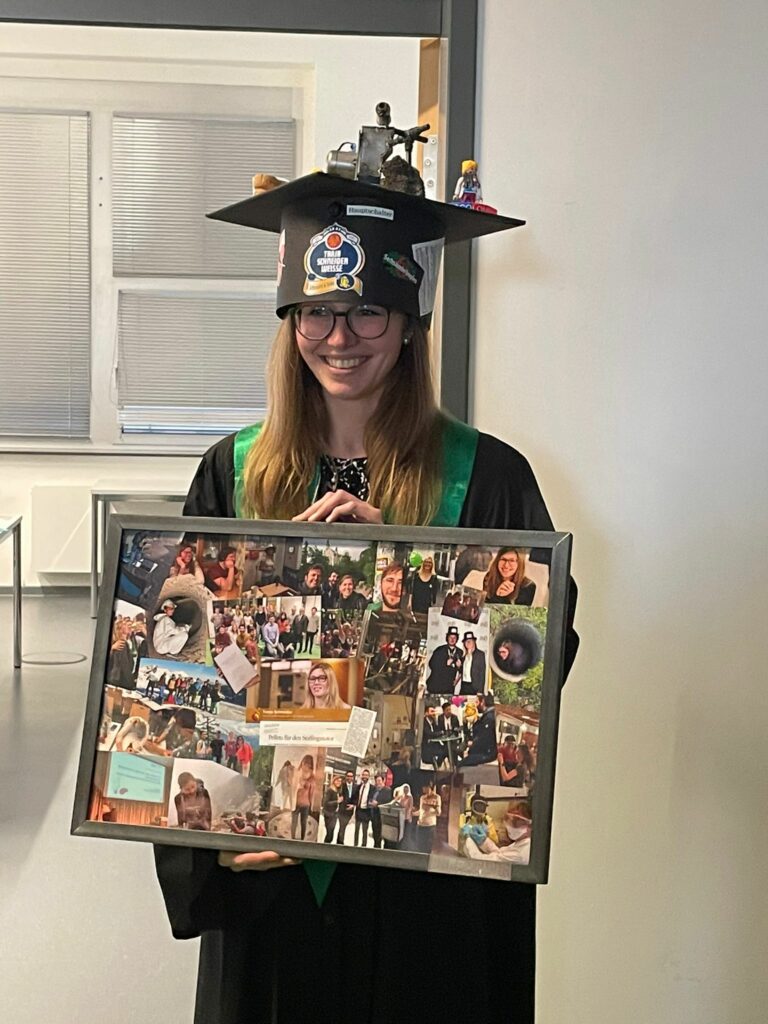 Tanja Schneider passes the doctoral examination